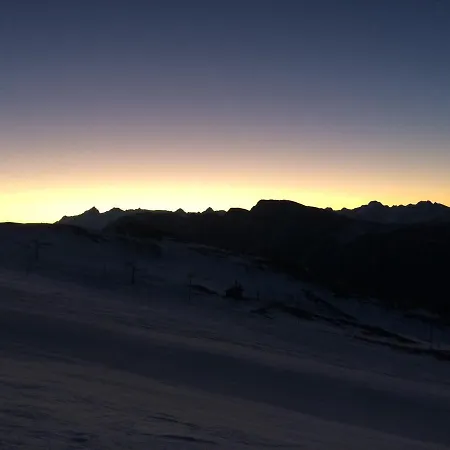 Confortable Centre Station, Pres Des Pistes Appartement *